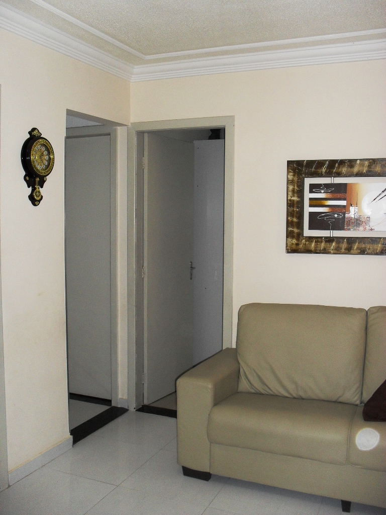 Apartamento à venda com 2 quartos, 48m² - Foto 1