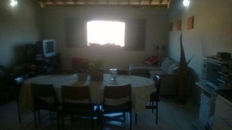 Apartamento à venda com 3 quartos, 143m² - Foto 2