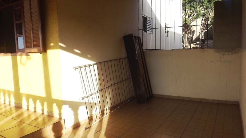 Casa à venda com 4 quartos, 240m² - Foto 20