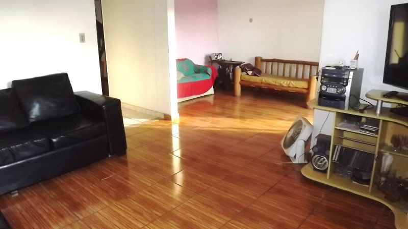 Casa à venda com 4 quartos, 240m² - Foto 6