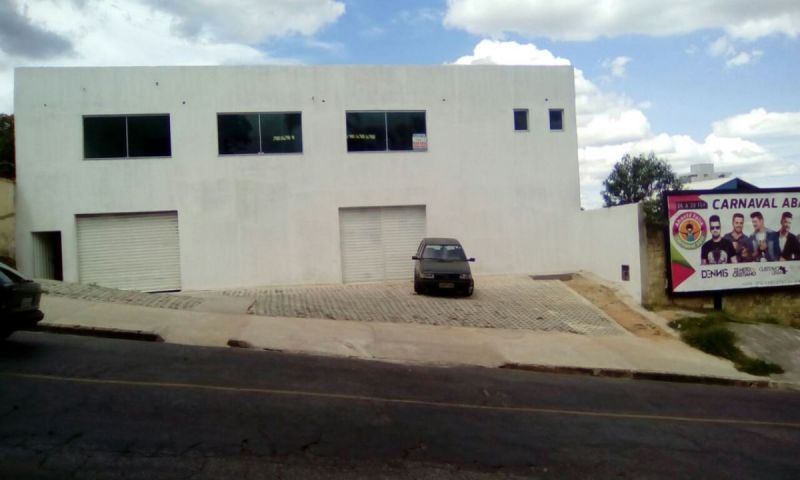 Depósito-Galpão-Armazém à venda, 390m² - Foto 1