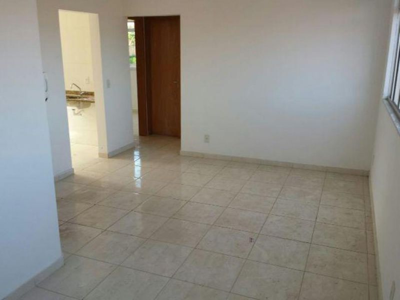 Apartamento à venda com 2 quartos, 53m² - Foto 3