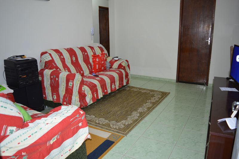 Apartamento à venda com 3 quartos, 79m² - Foto 3