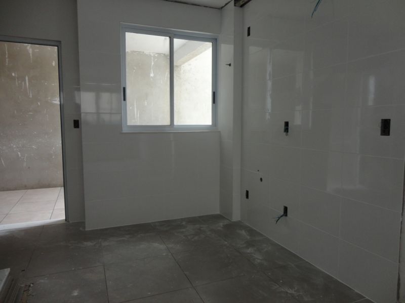 Apartamento à venda com 2 quartos, 63m² - Foto 3