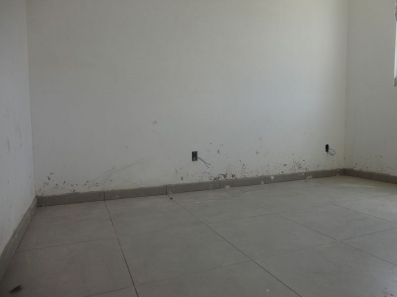 Apartamento à venda com 2 quartos, 63m² - Foto 9