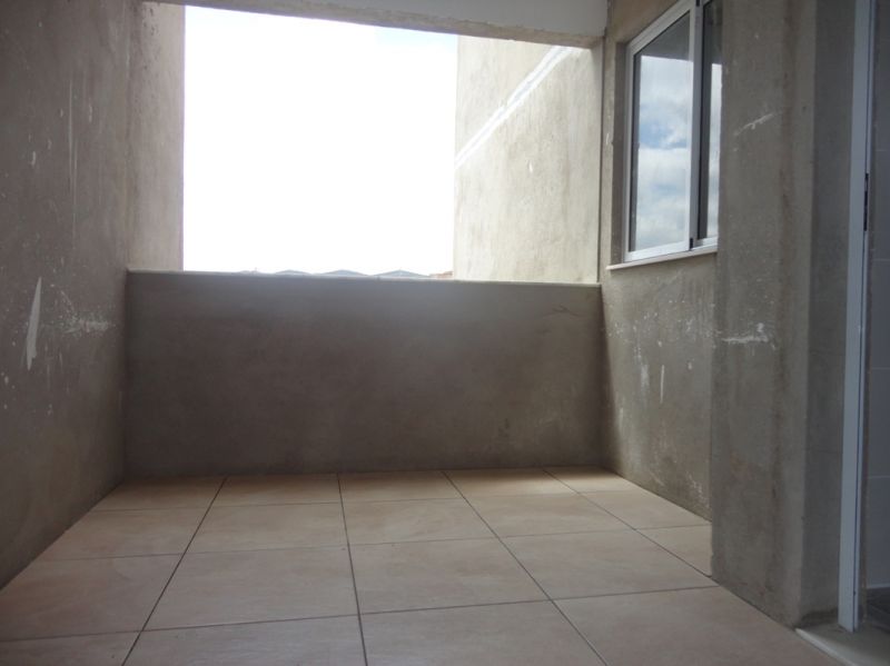 Apartamento à venda com 2 quartos, 63m² - Foto 10