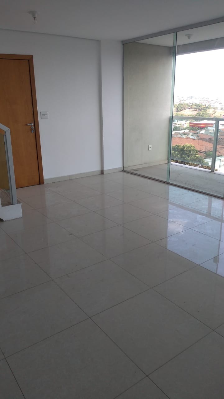 Cobertura à venda com 3 quartos, 182m² - Foto 3