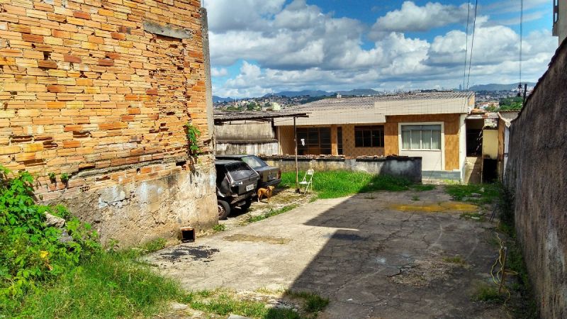 Terreno à venda, 360m² - Foto 2