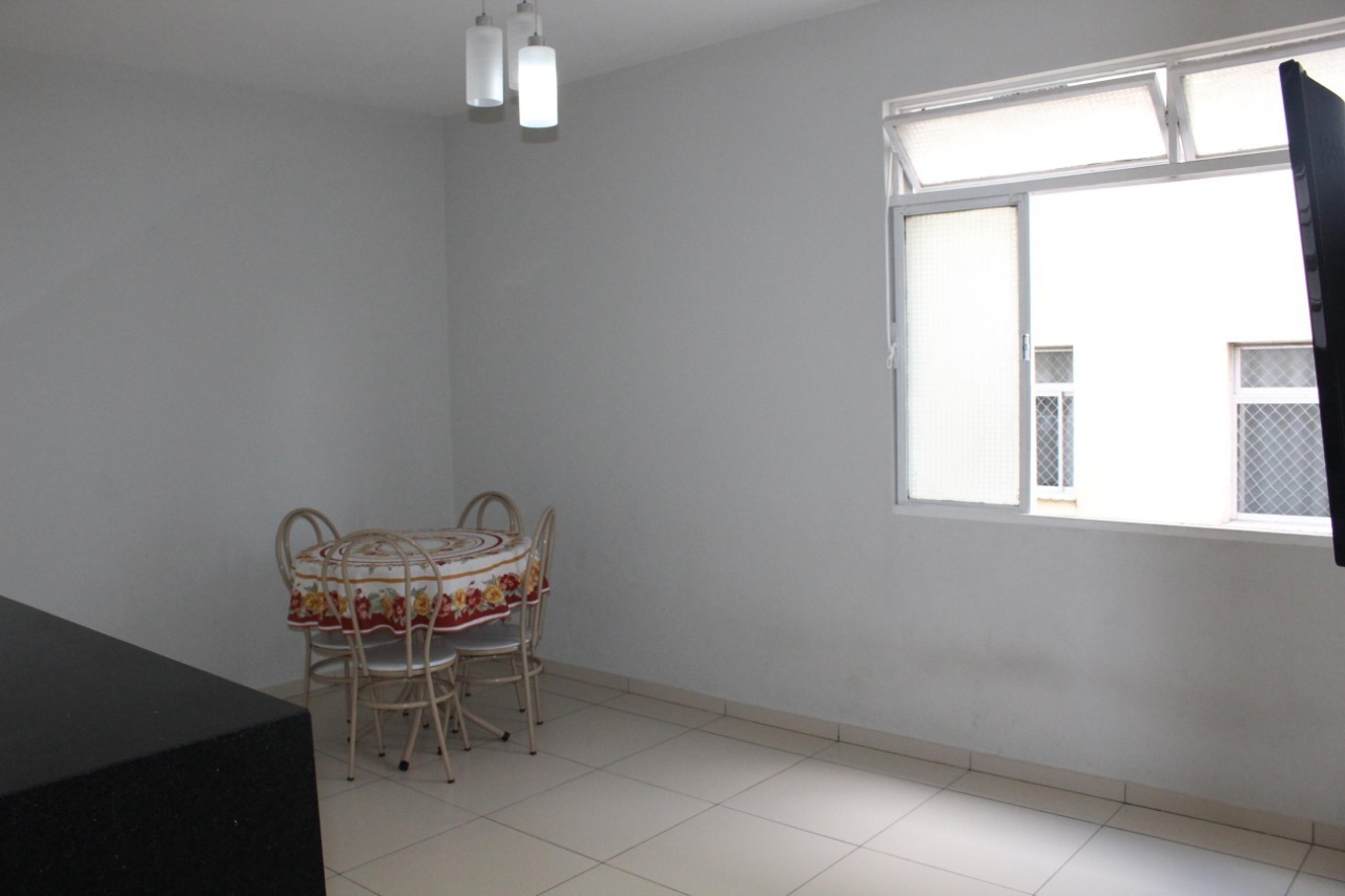 Apartamento à venda com 3 quartos, 92m² - Foto 4