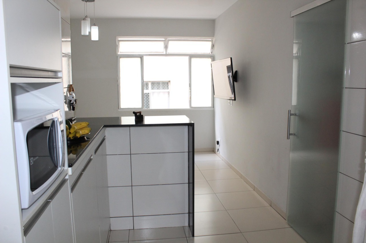 Apartamento à venda com 3 quartos, 92m² - Foto 1