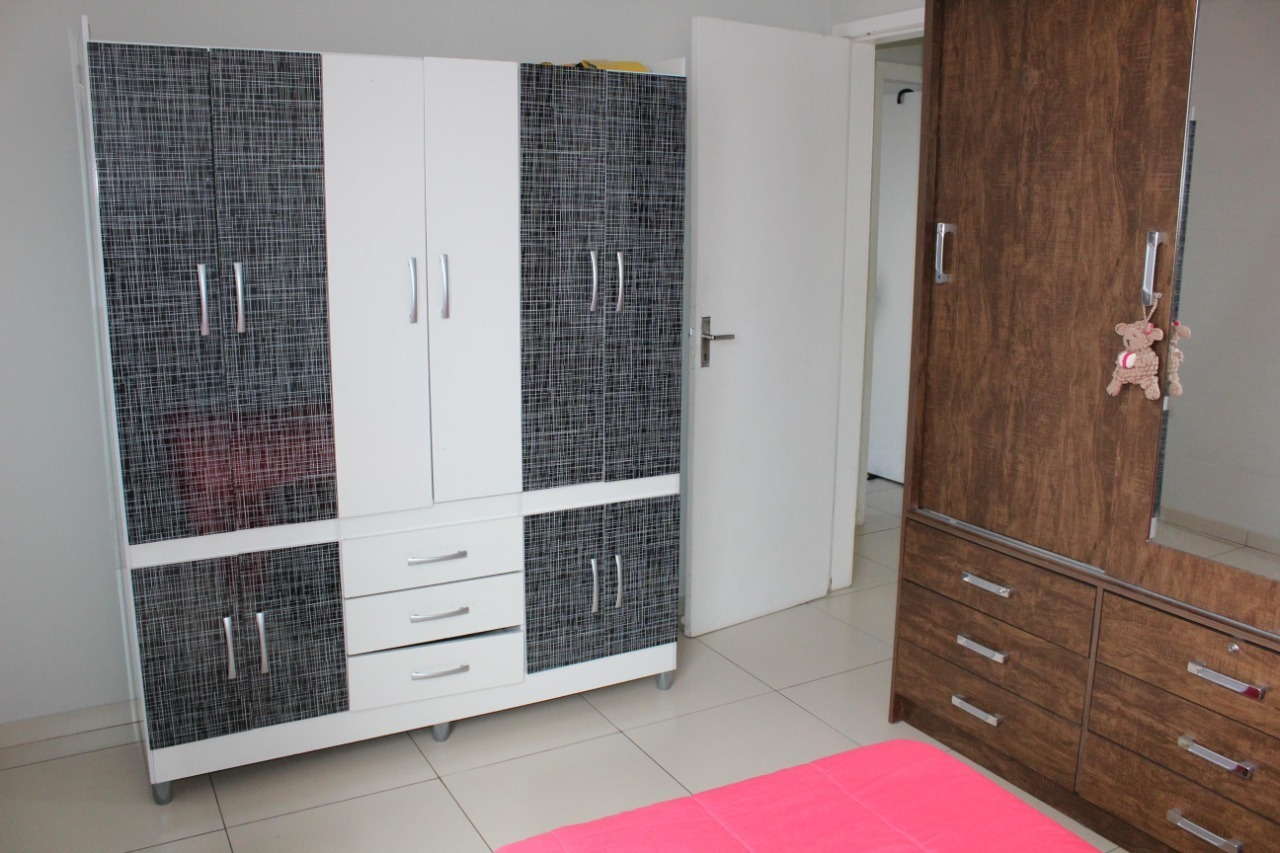 Apartamento à venda com 3 quartos, 92m² - Foto 12