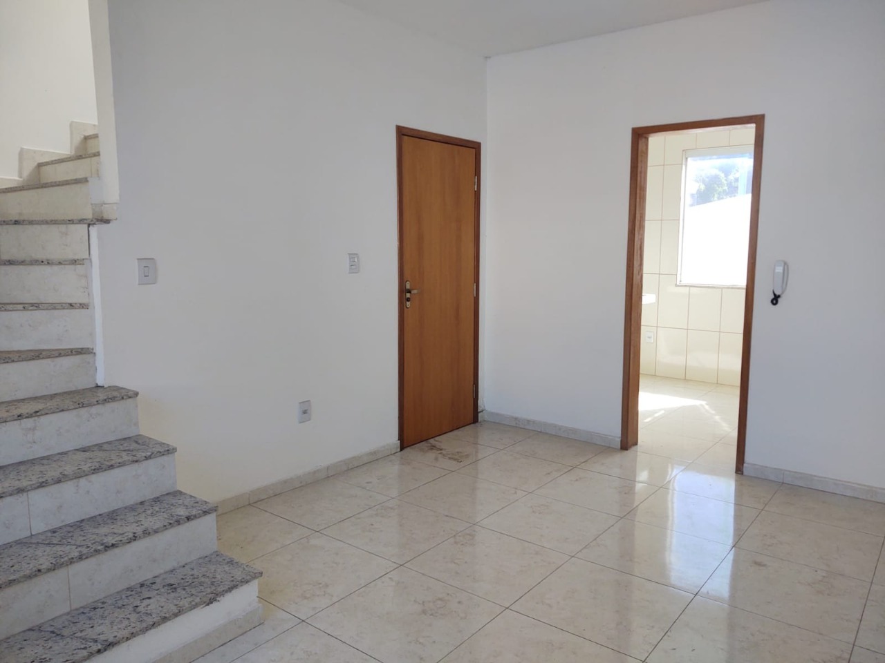 Cobertura à venda com 3 quartos, 73m² - Foto 2