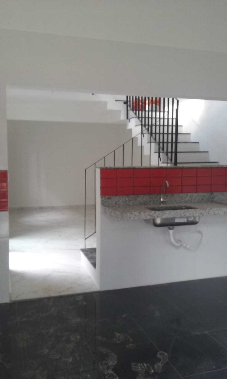 Casa à venda com 3 quartos, 133m² - Foto 9