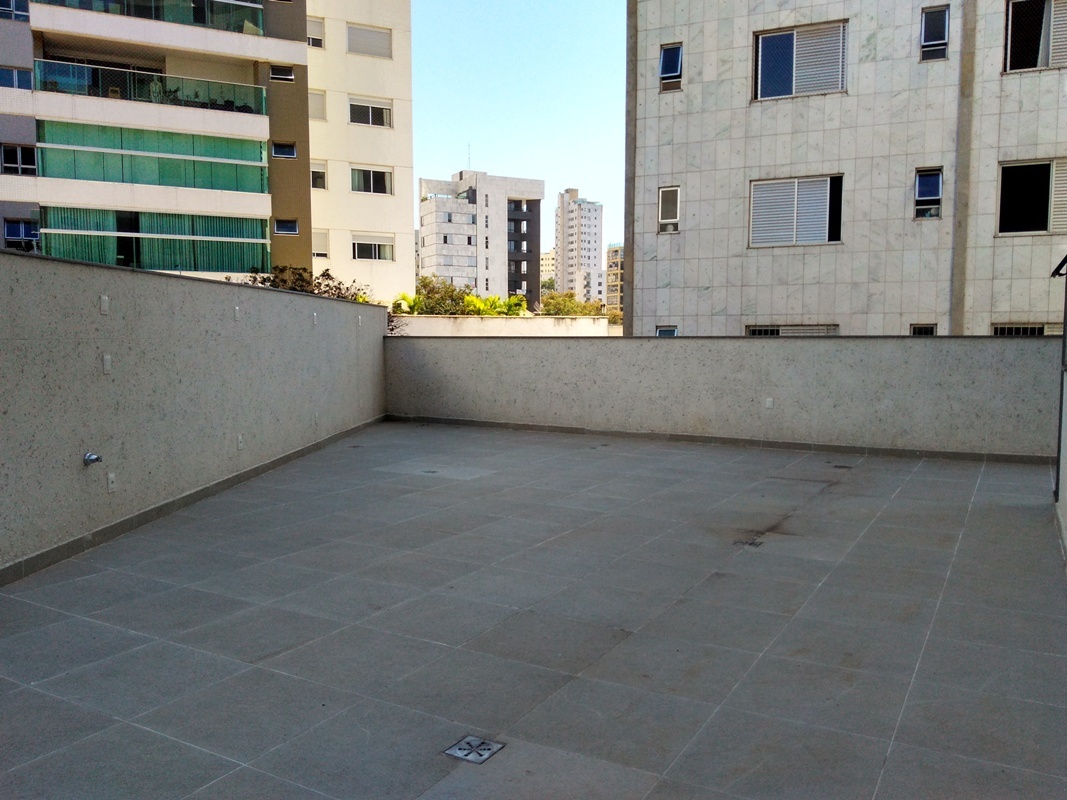 Apartamento à venda com 3 quartos, 85m² - Foto 17