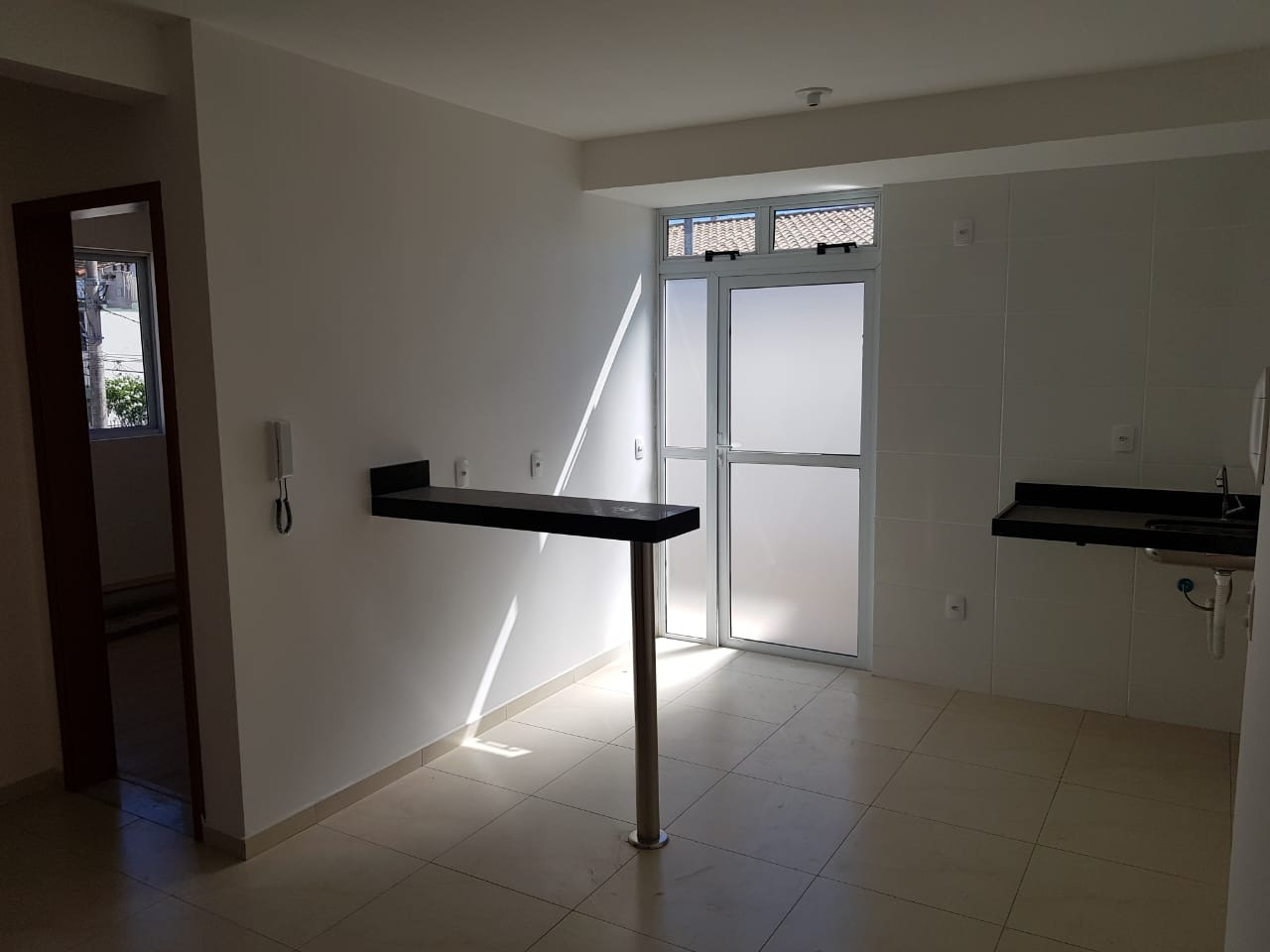 Apartamento à venda com 2 quartos, 47m² - Foto 4