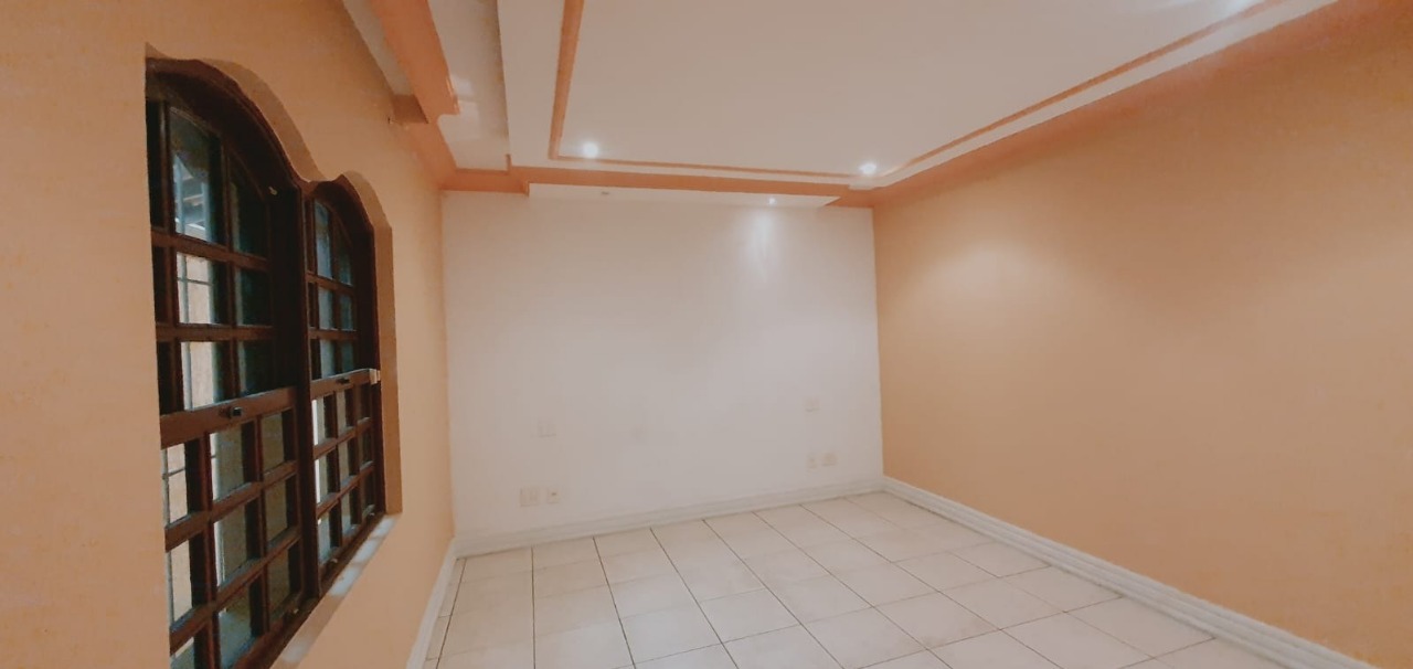 Casa à venda com 5 quartos, 490m² - Foto 10