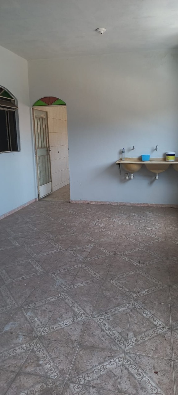 Casa à venda com 2 quartos, 168m² - Foto 6