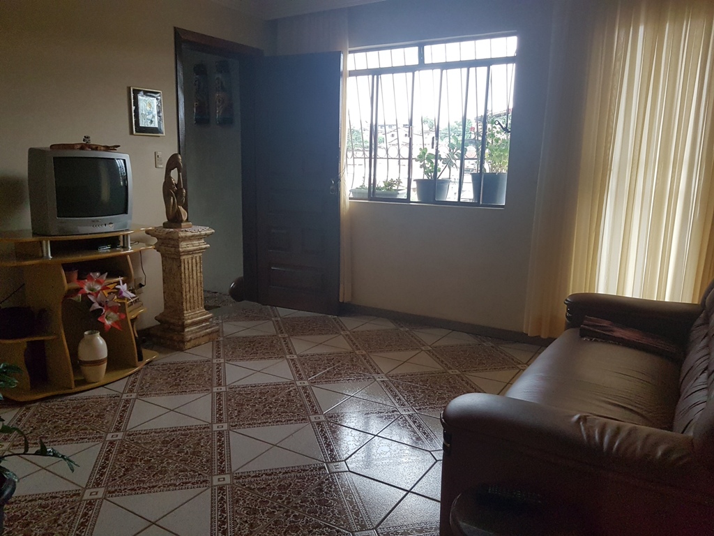 Apartamento à venda com 3 quartos, 107m² - Foto 4