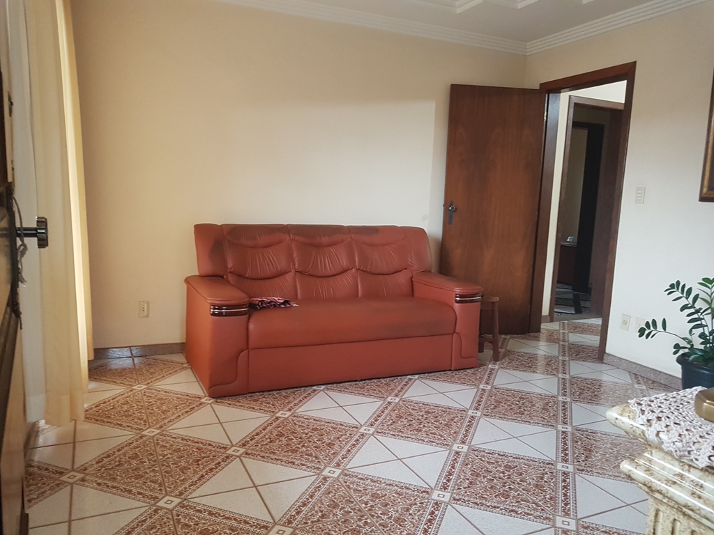 Apartamento à venda com 3 quartos, 107m² - Foto 7