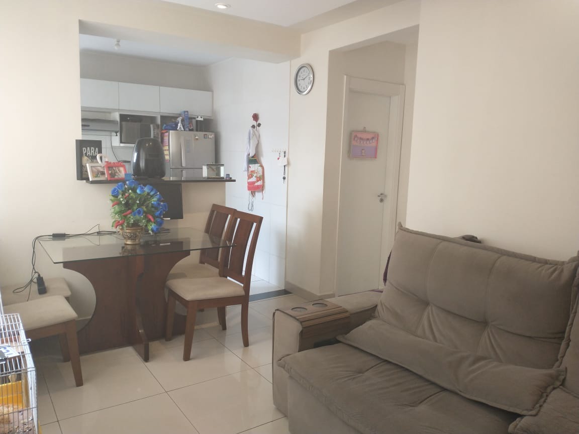 Apartamento à venda com 2 quartos, 47m² - Foto 3