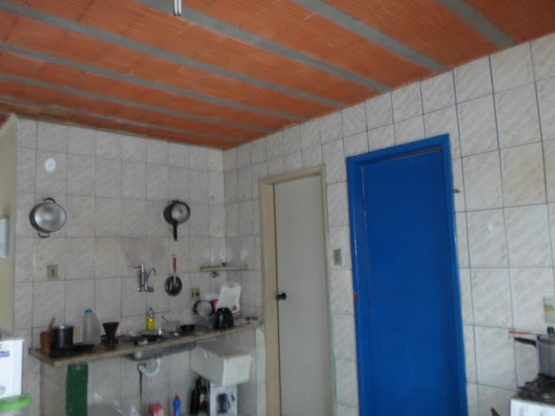 Casa à venda com 5 quartos, 180m² - Foto 14