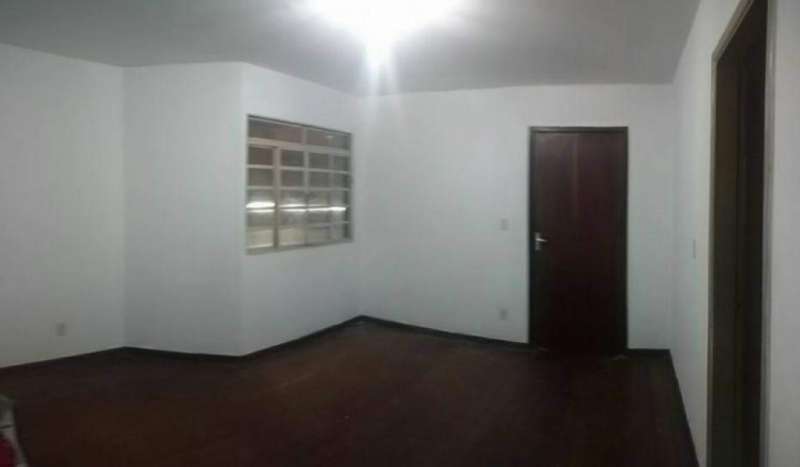 Apartamento à venda com 3 quartos, 120m² - Foto 4