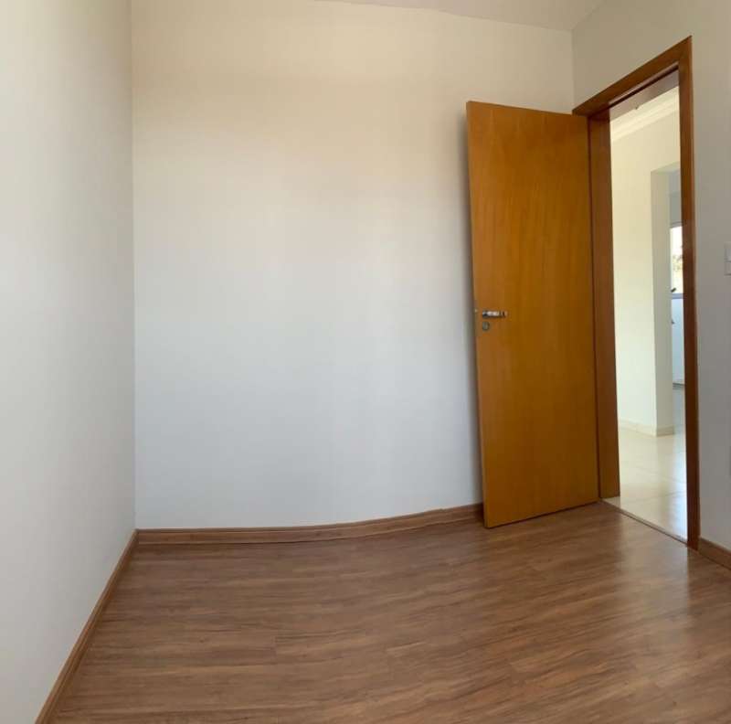 Apartamento à venda com 2 quartos, 126m² - Foto 4