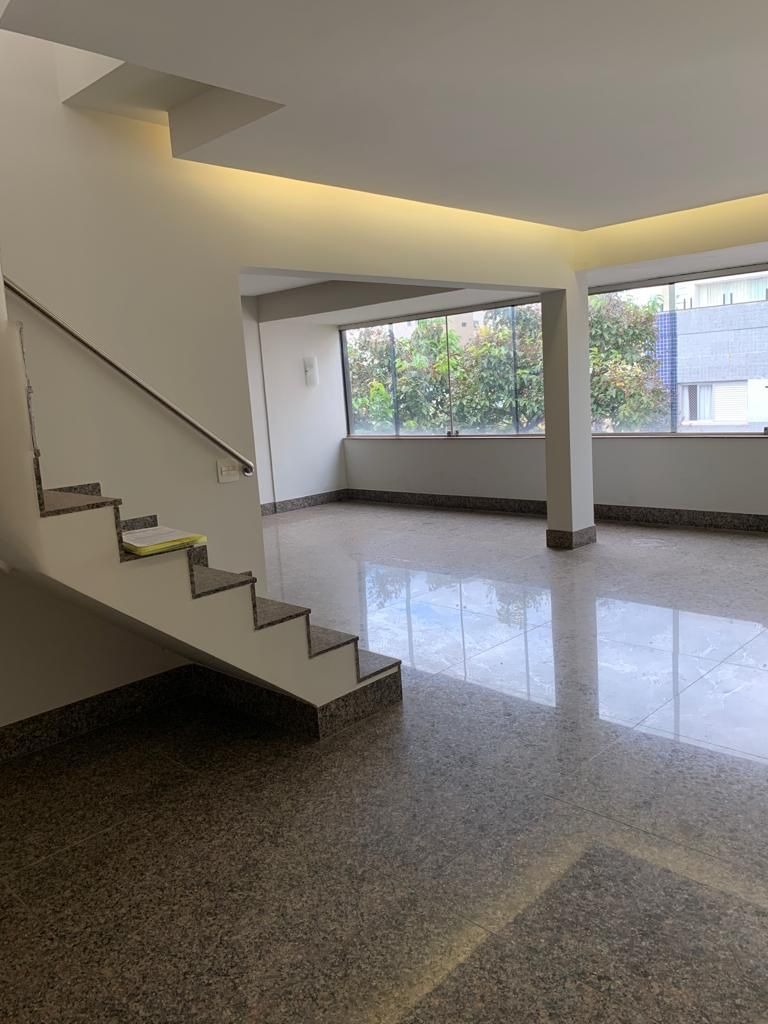 Apartamento à venda com 5 quartos, 330m² - Foto 8