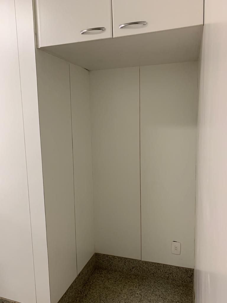 Apartamento à venda com 5 quartos, 330m² - Foto 21