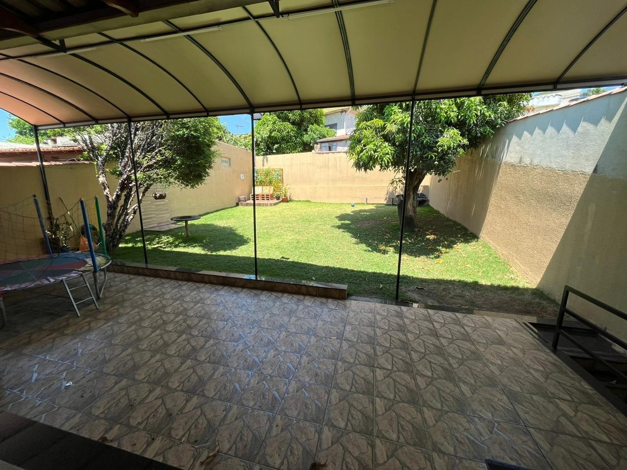 Casa à venda com 3 quartos, 200m² - Foto 18