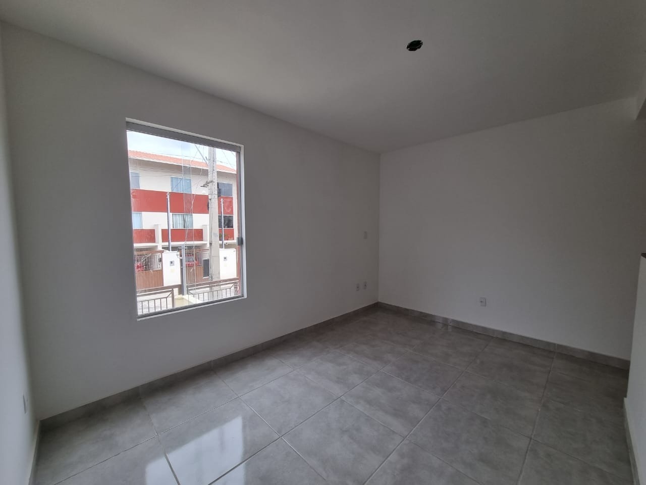 Apartamento à venda com 2 quartos, 65m² - Foto 5