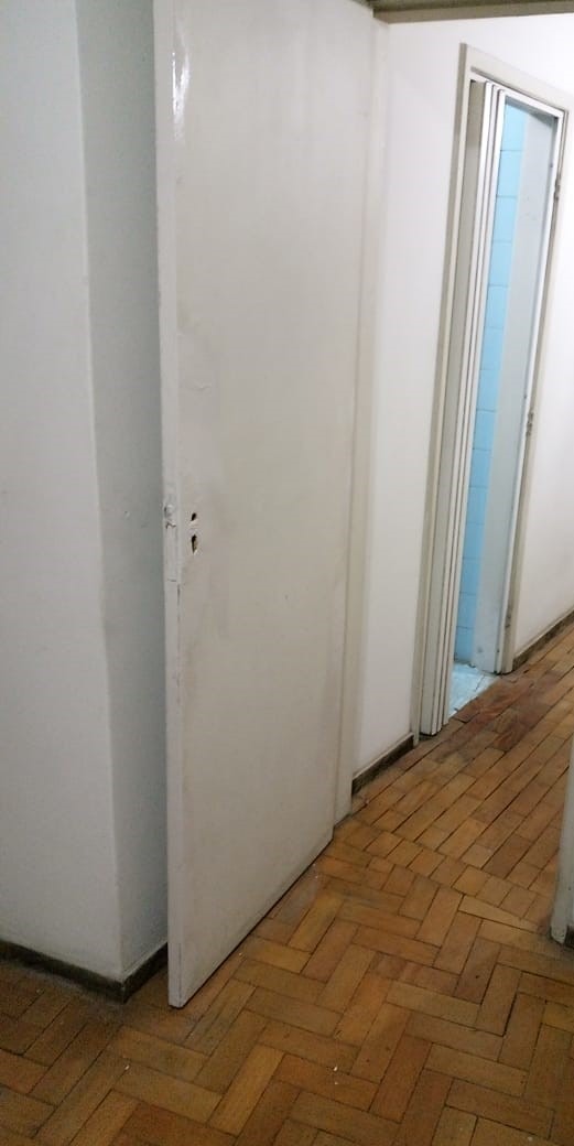 Apartamento à venda com 3 quartos, 90m² - Foto 2