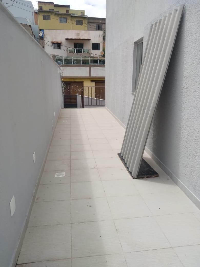 Apartamento à venda com 2 quartos, 60m² - Foto 12