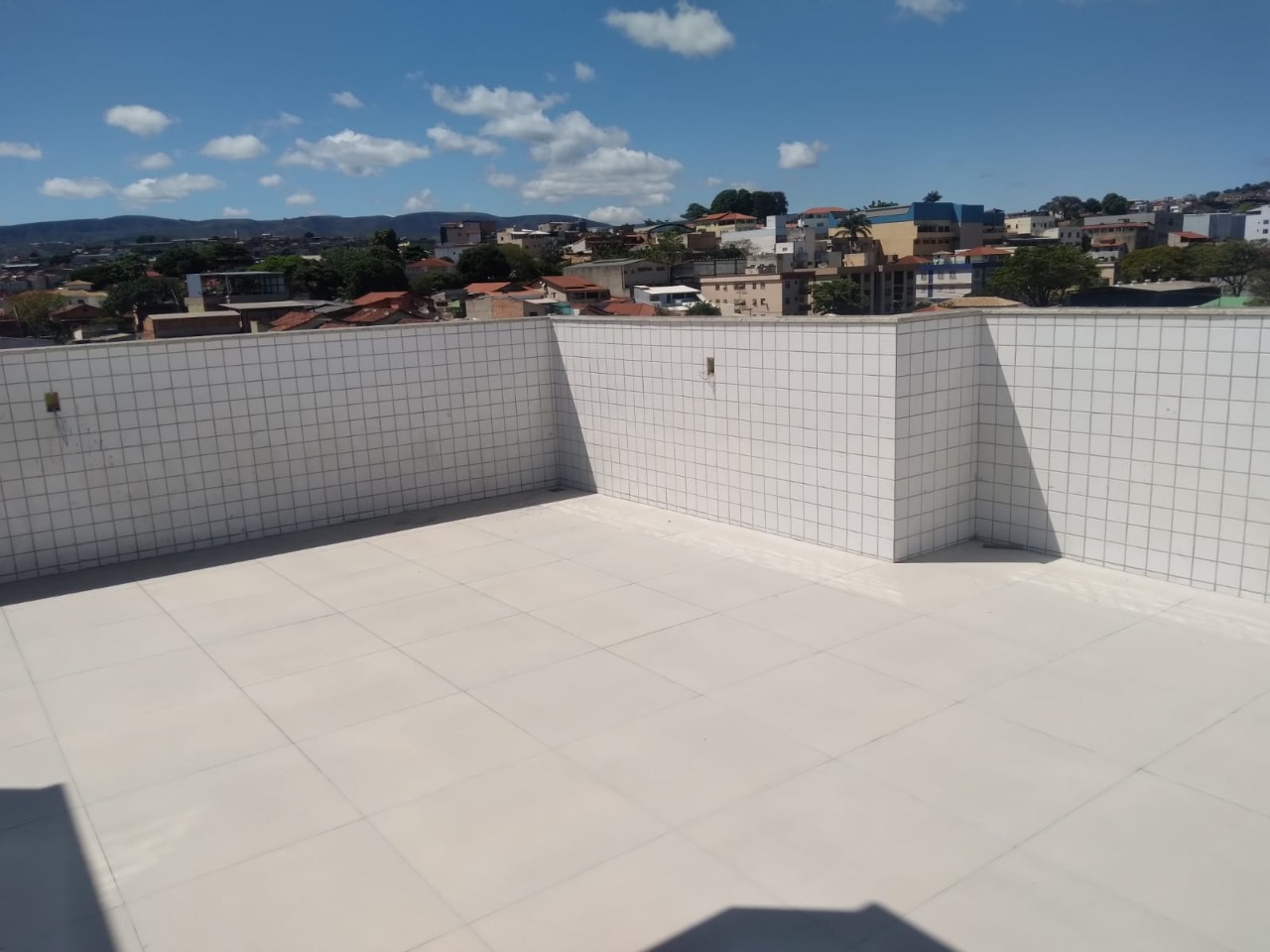 Cobertura à venda com 3 quartos, 86m² - Foto 2