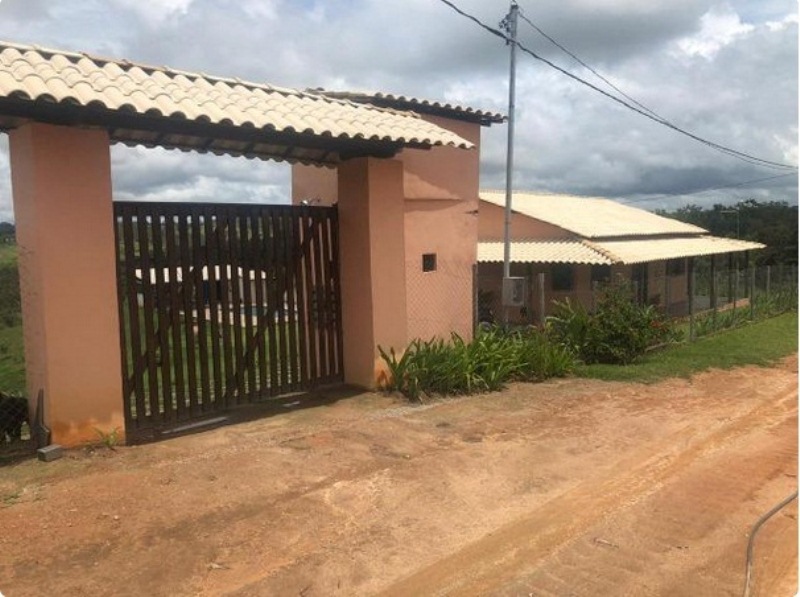 Chácara à venda com 4 quartos, 1500m² - Foto 10