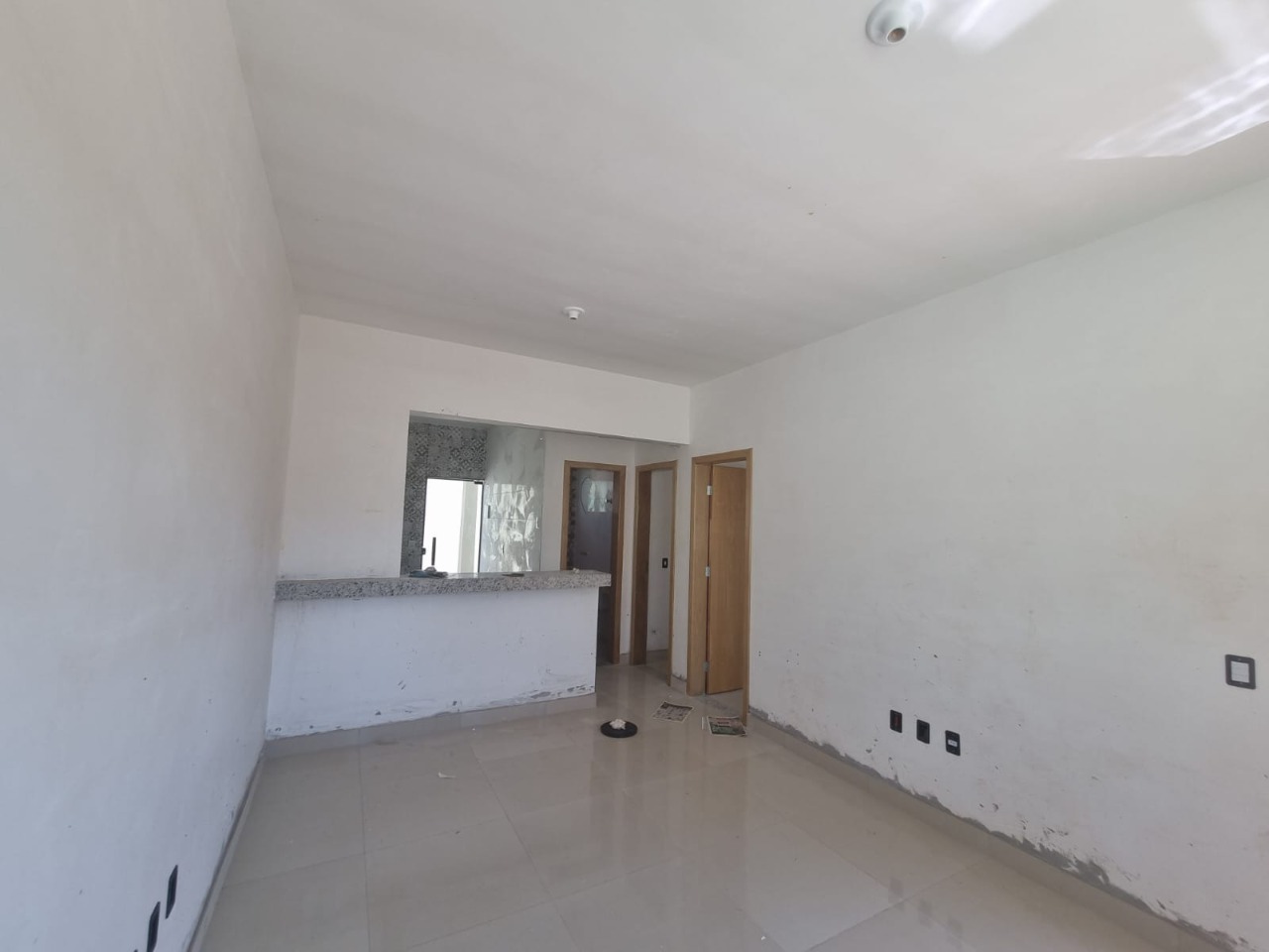 Casa à venda com 2 quartos, 65m² - Foto 10