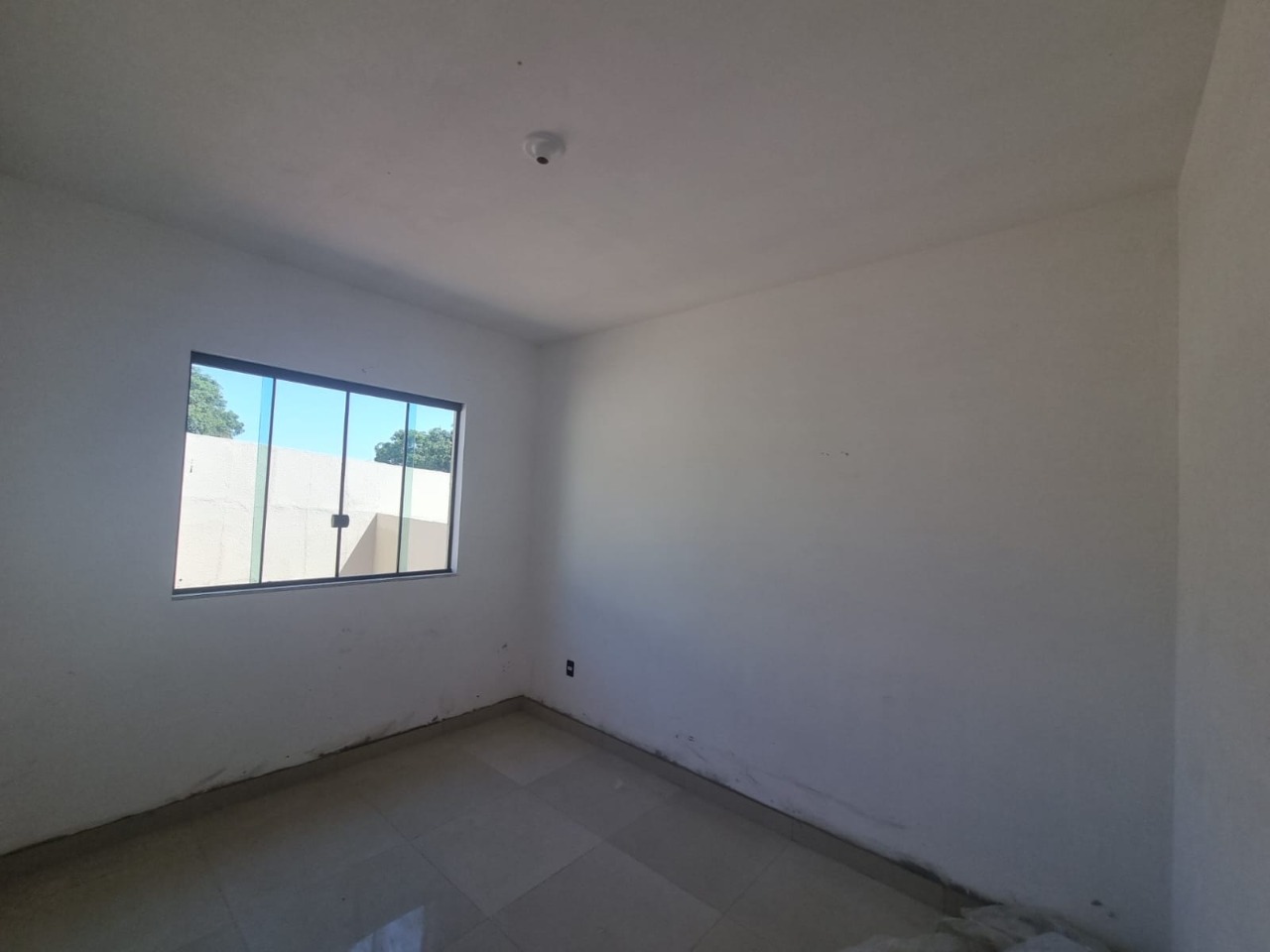 Casa à venda com 2 quartos, 65m² - Foto 15