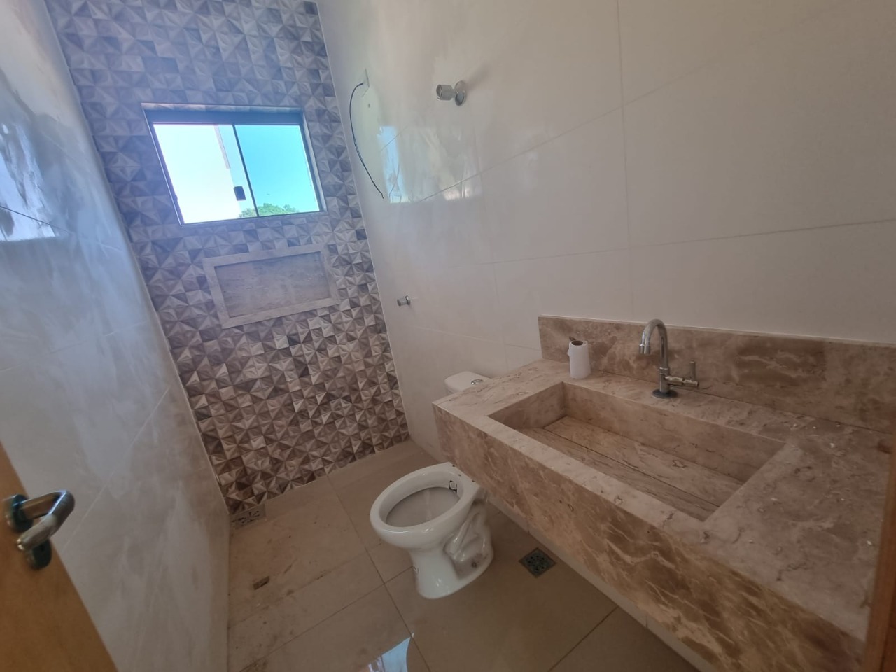 Casa à venda com 2 quartos, 65m² - Foto 17