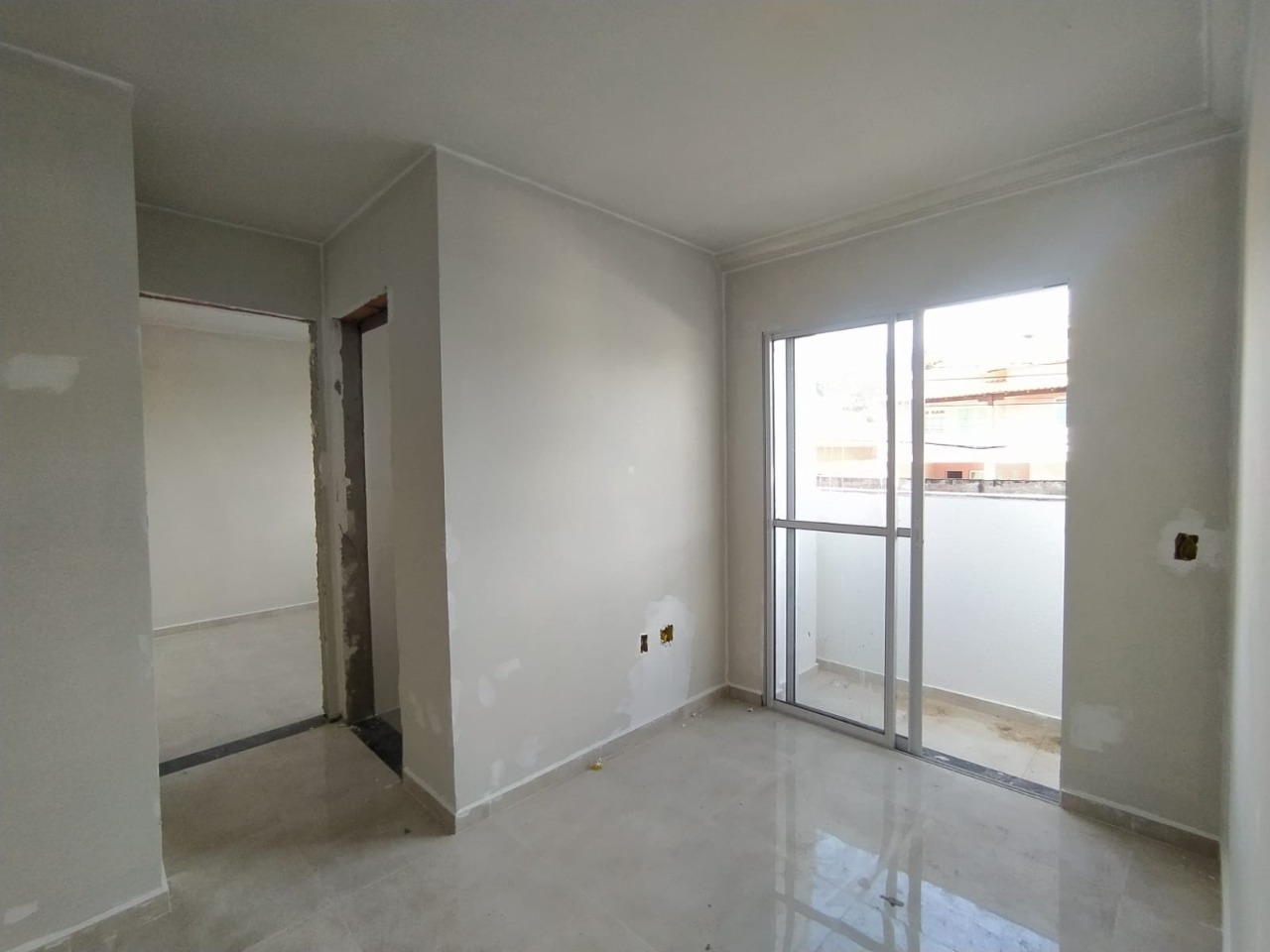 Apartamento à venda com 2 quartos, 52m² - Foto 2