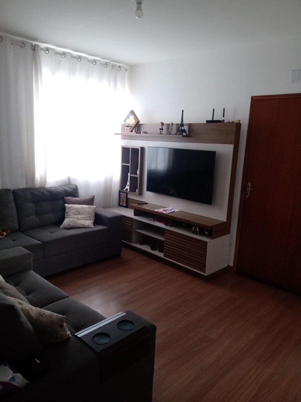 Apartamento à venda com 2 quartos, 50m² - Foto 2