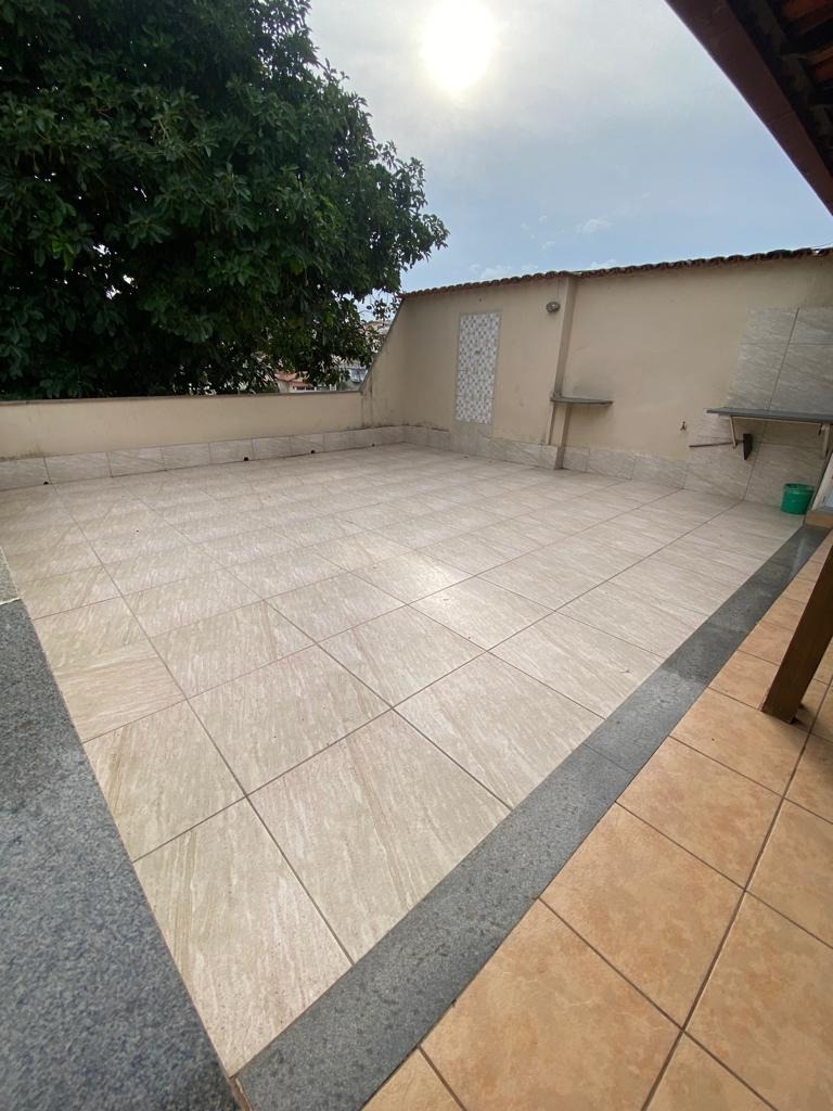 Casa à venda com 3 quartos, 300m² - Foto 10