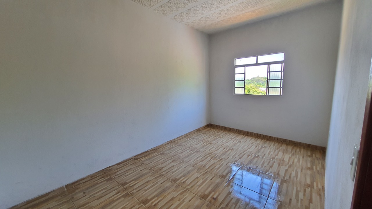 Casa à venda com 2 quartos, 93m² - Foto 5