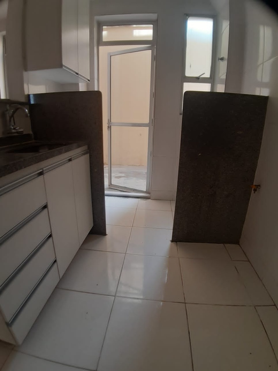 Apartamento à venda com 2 quartos, 45m² - Foto 11