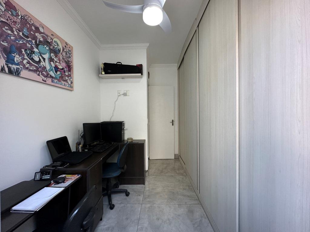 Apartamento à venda com 2 quartos, 100m² - Foto 11