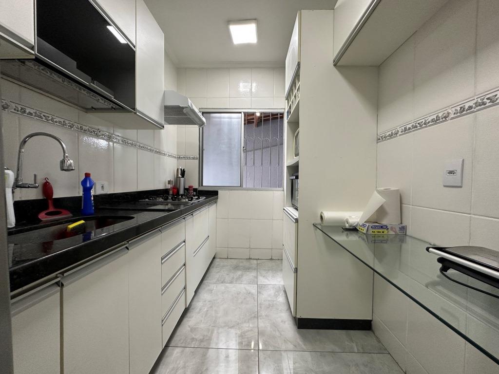 Apartamento à venda com 2 quartos, 100m² - Foto 8