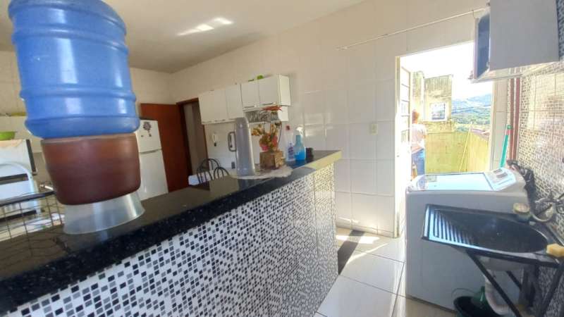 Apartamento à venda com 3 quartos, 80m² - Foto 4