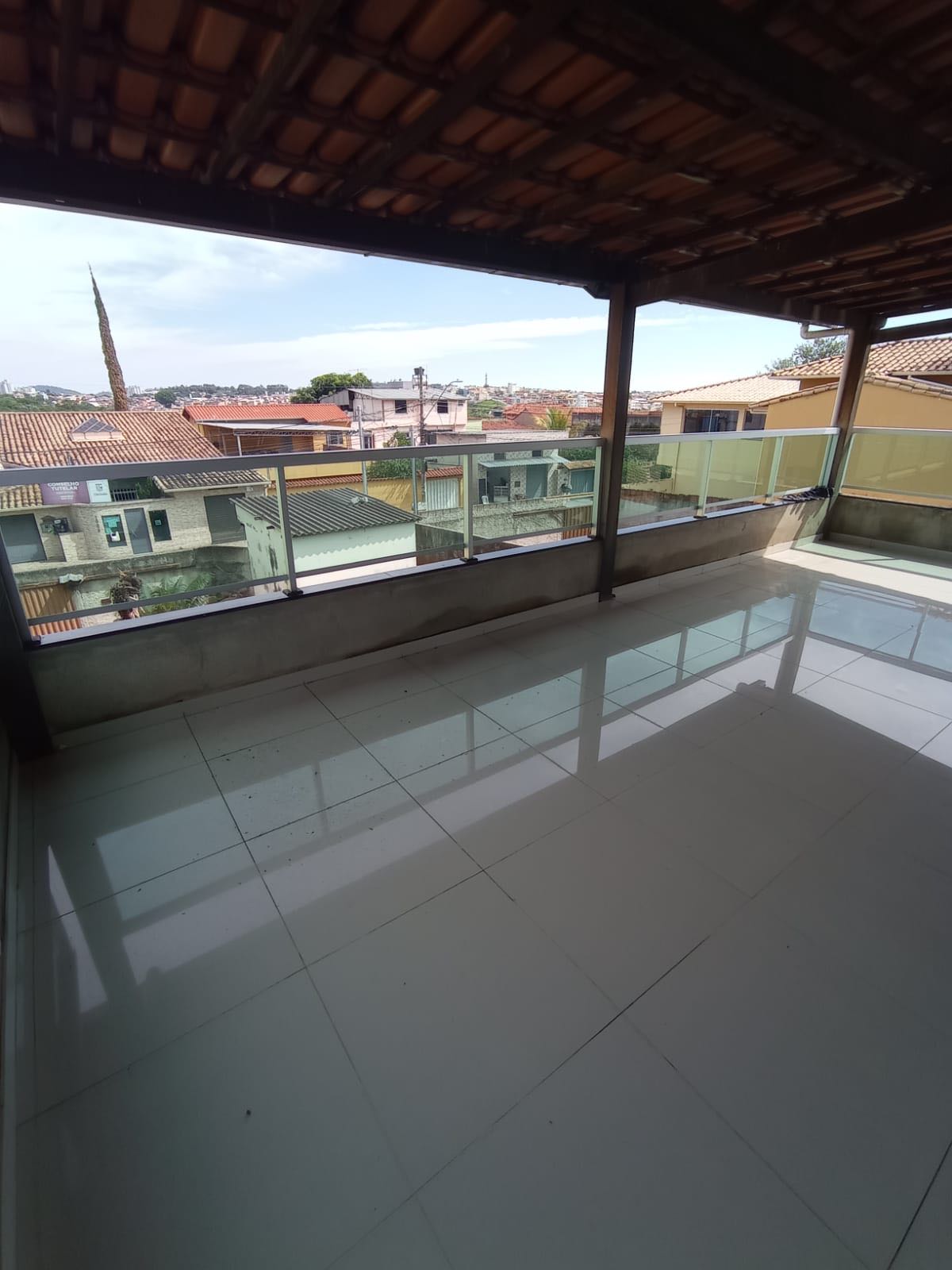 Casa à venda com 3 quartos, 360m² - Foto 8