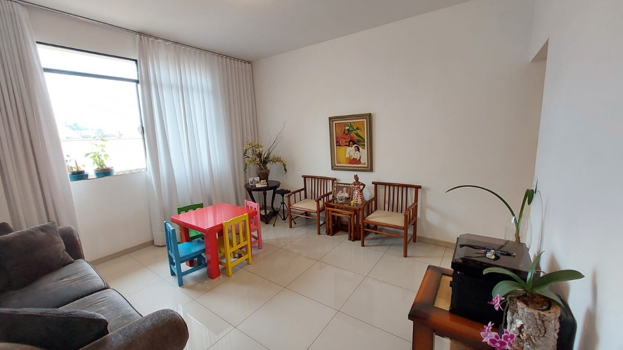 Apartamento à venda com 4 quartos, 150m² - Foto 3