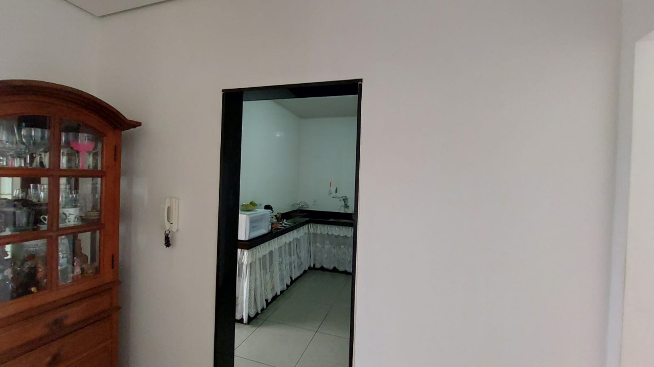 Apartamento à venda com 4 quartos, 150m² - Foto 22