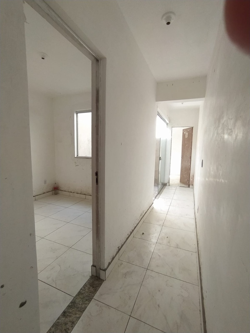 Casa à venda com 3 quartos, 70m² - Foto 10